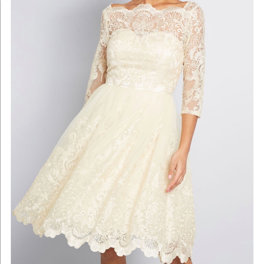ModCloth Wedding Dress in Champagne